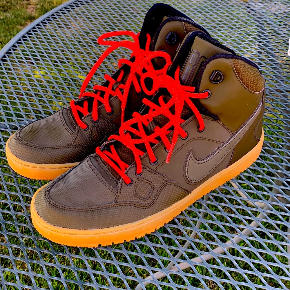 Nike size 12US